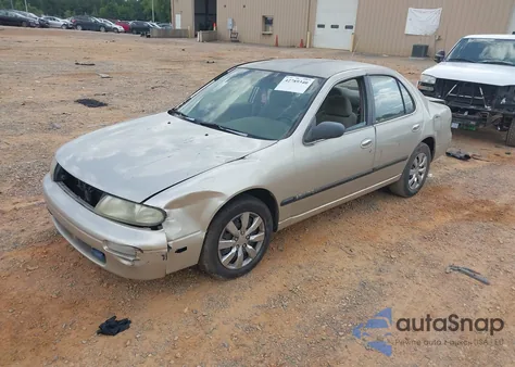 1997 Nissan Altima Gle/Gxe/Se/Xe z USA, uszkodzony, nr VIN 1N4BU31D8VC237377